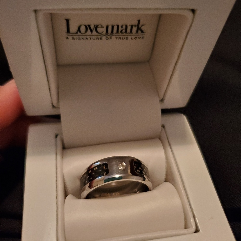 Wedding band NEW